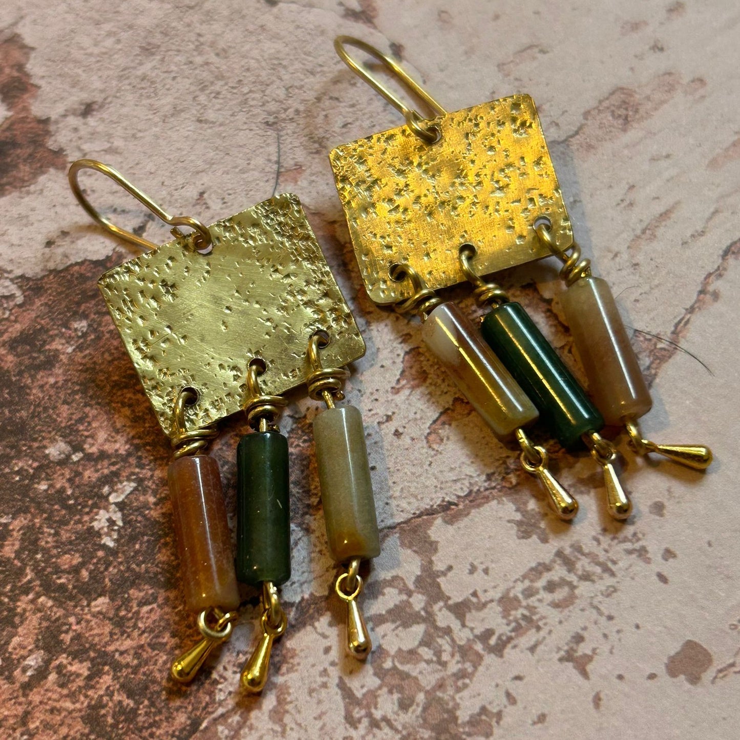 Agate drop earrings