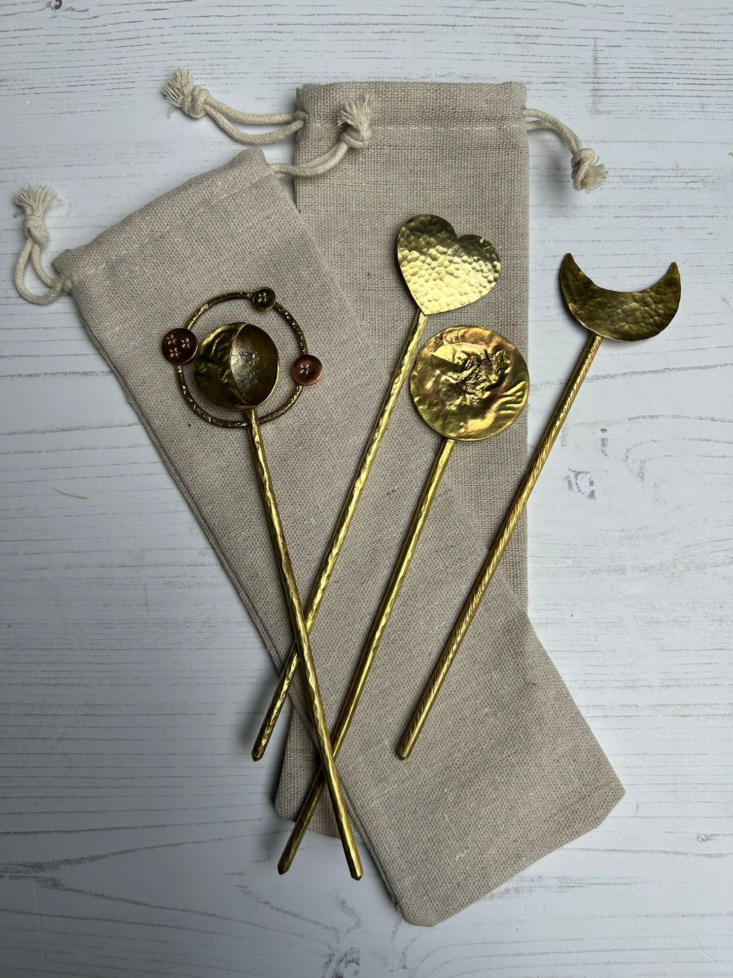 Messy Hair Sticks